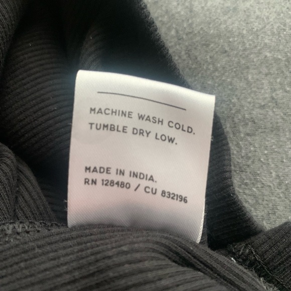 COPY - Pact women’s Lounge/Airplane Set (3pcs) - Picture 6 of 7